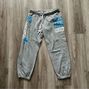 PINK Victoria's Secret Gray Joggers with Blue Print